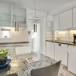 Apartment Ameli - 2-3km From The Sea By Interhome