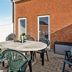 Apartment Ameli - 2-3km From The Sea By Interhome *