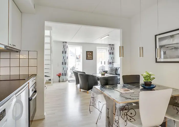 Ameli - 2-3km From The Sea By Interhome