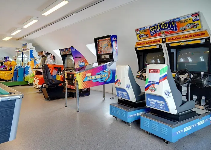 Appartement Ameli - 2-3km From The Sea By Interhome